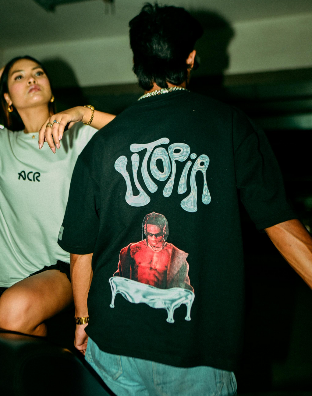 UTOPIA ROAR Ebony T-Shirt